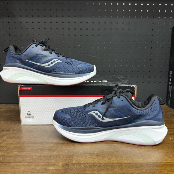 New W/ Box! Men\'s Saucony Omni 22 Navy Blue White Running Sneakers Size 9.5 main image 4